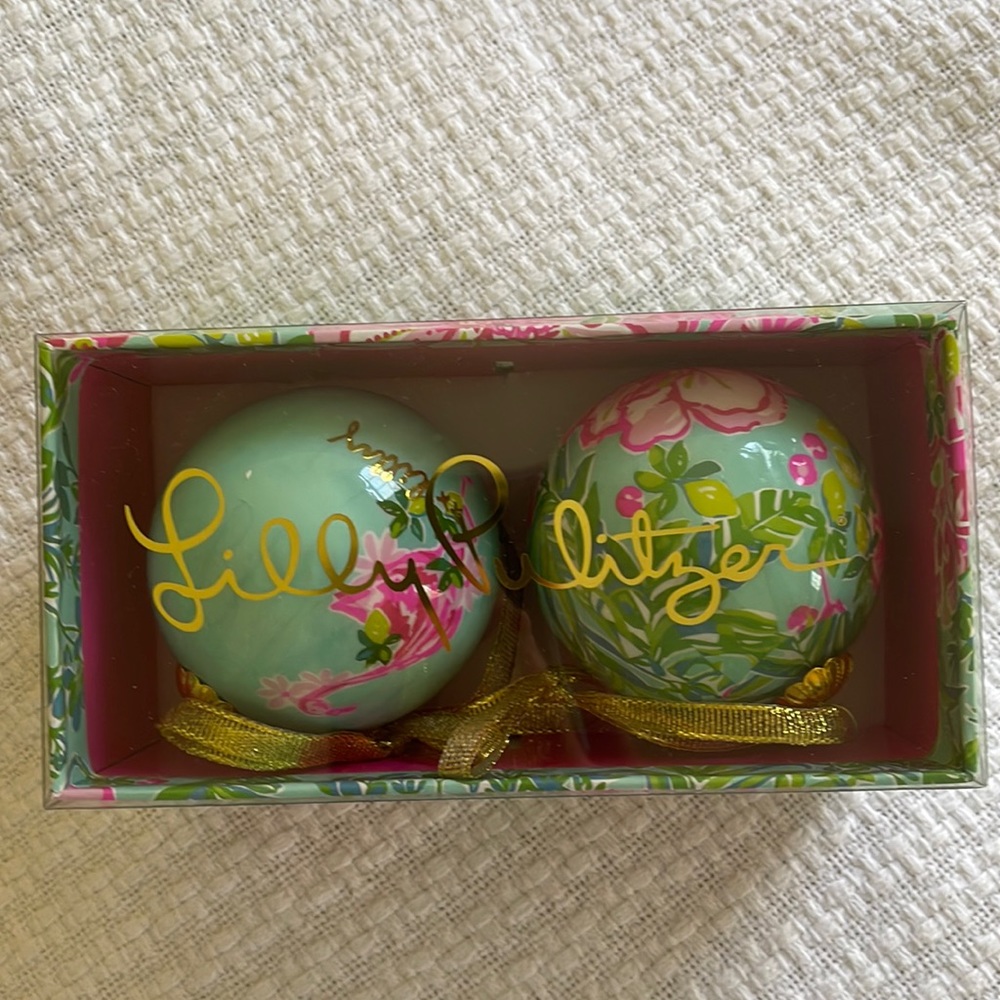 NWOT Lilly Pulitzer GWP Ornaments